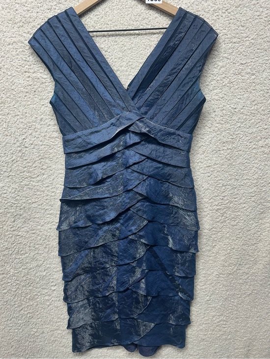 Adrianna Papell Dresses & Skirts - Adrianna Papell Navy Blue Ruffle Cocktail Dress Sleeveless V Neck Party Formal S